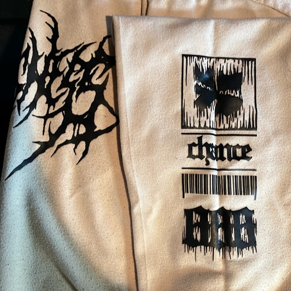 ROMWE RUTHLESSNESS long sleeve - Picture 2 of 4